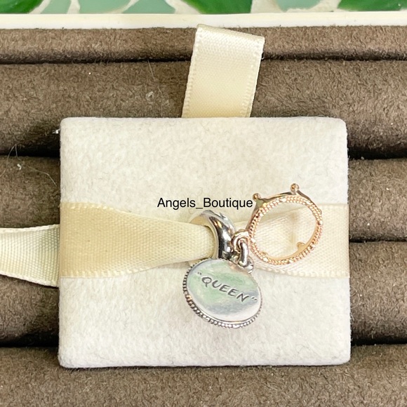 Pandora Queen & Regal Crown Dangle Charm - Picture 3 of 3